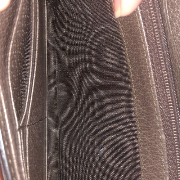 GENUINE GUCCI WALLET - Picture 4 of 5